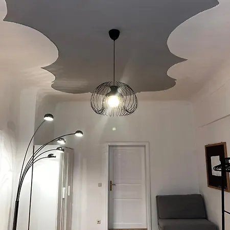 Old Town Secret Apartment Graz